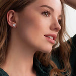 Load image into Gallery viewer, Custom vvs moissanite  4 leaf clover stud earrings
