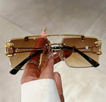 Load image into Gallery viewer, The Lola shades
